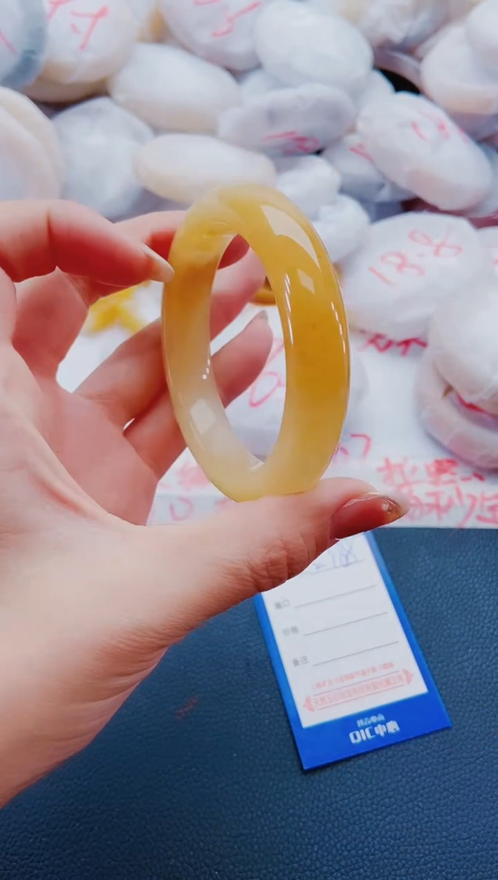 未镶嵌手镯石英质玉L168-57-58