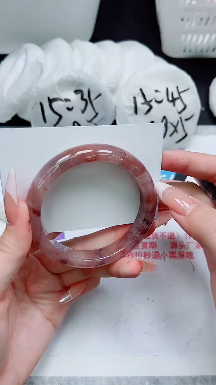 【闪购商品】石英质玉手镯未镶嵌191