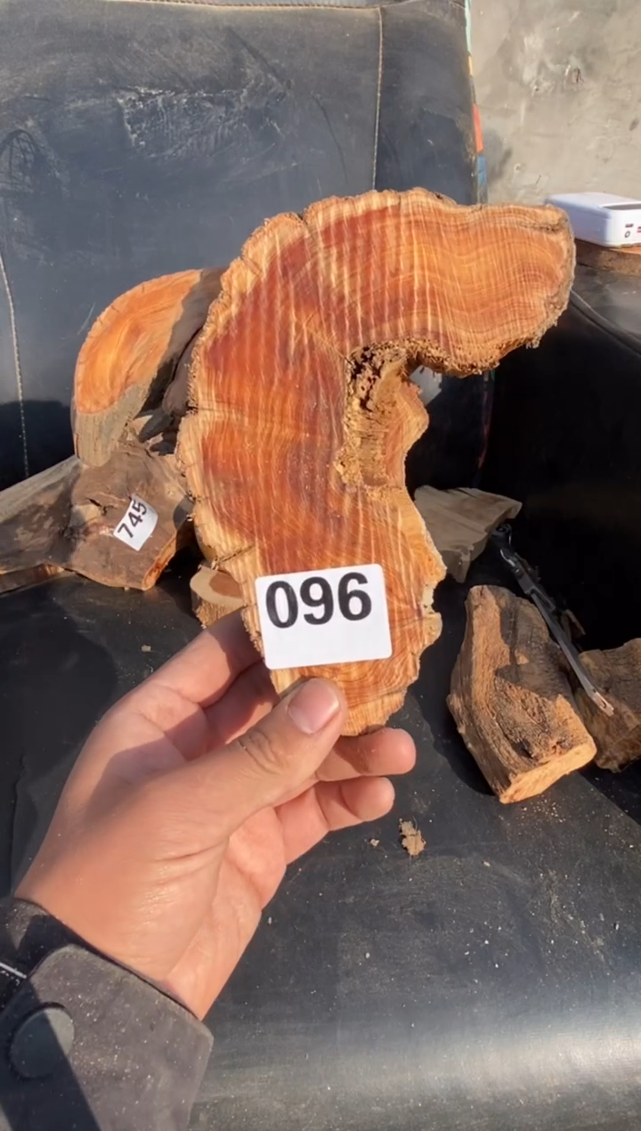 柏木（崖柏）太行陈化崖柏切片! 随机（1单1片）096