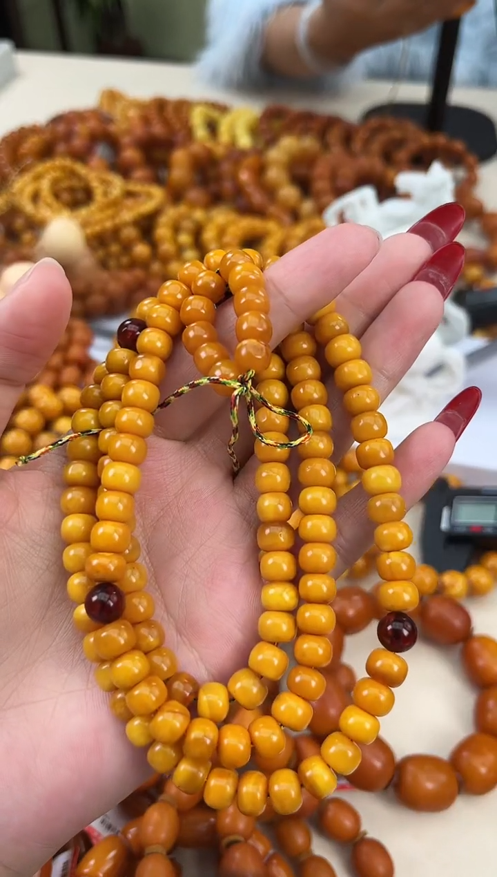 【闪购商品】琥珀颈饰未镶嵌天然琥珀蜜蜡