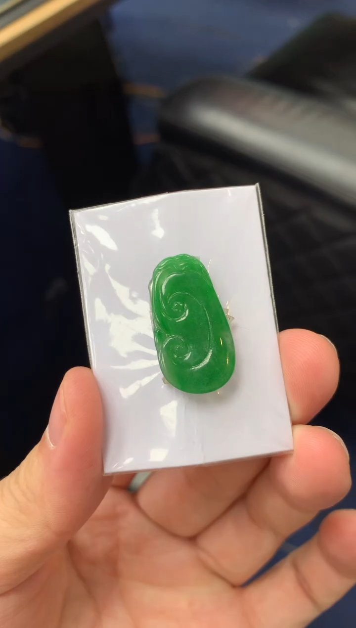 【闪购商品】定制翡翠未镶嵌翡翠