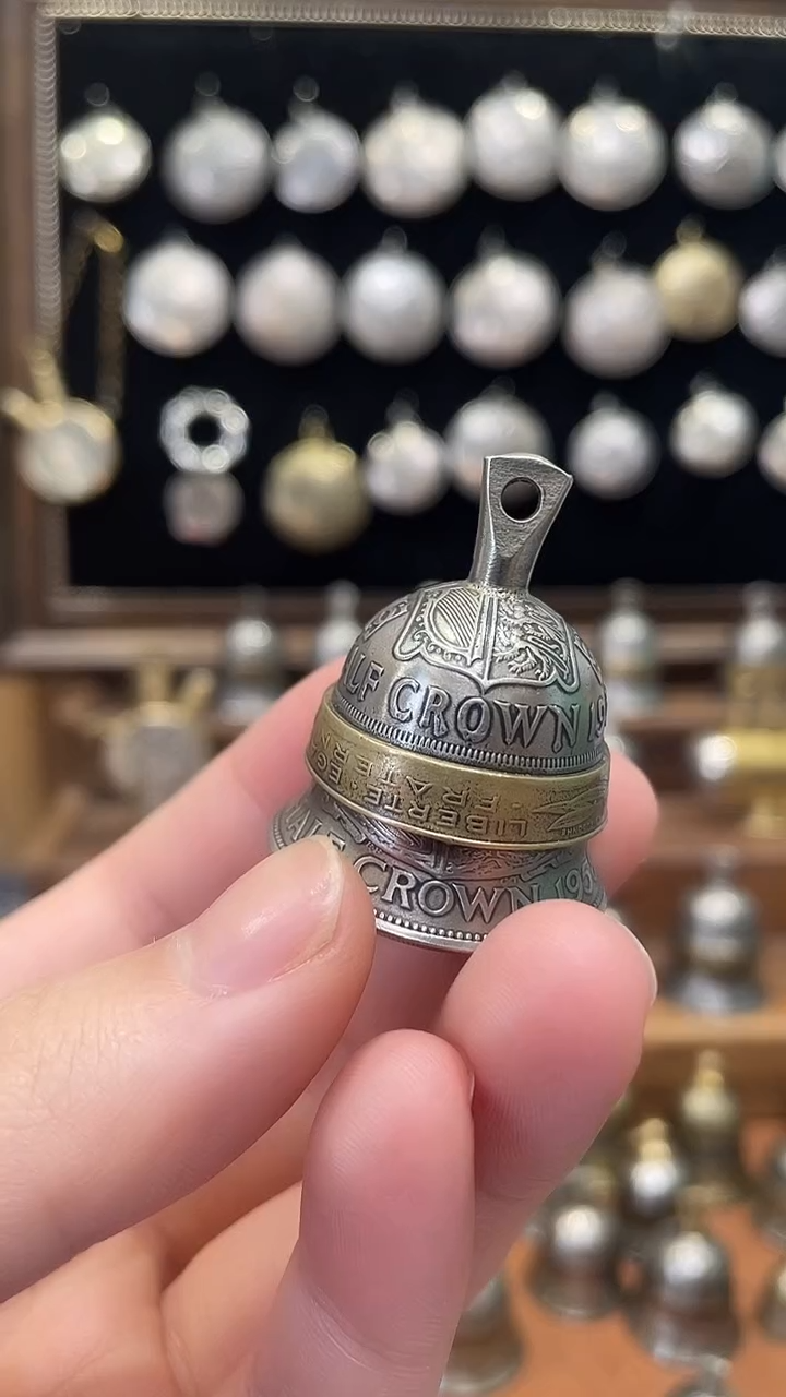 骏*半克朗老款铃铛