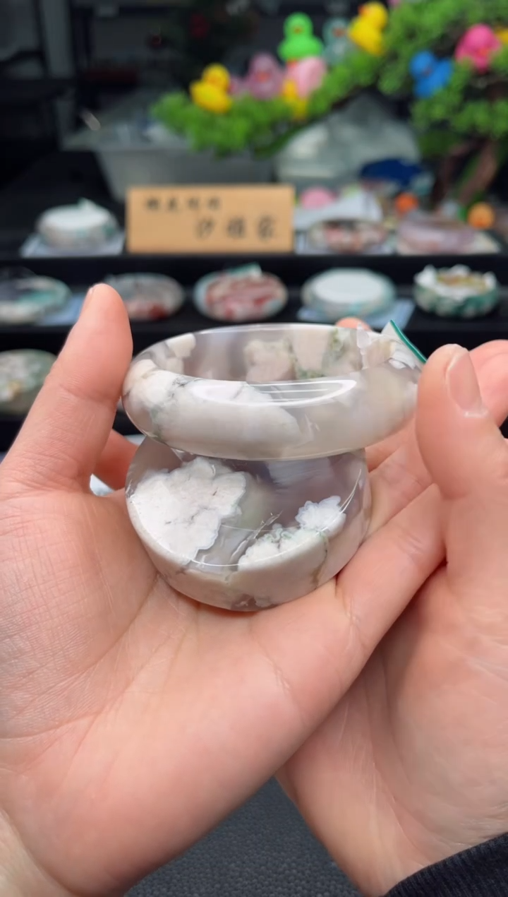 石英质玉未镶嵌手镯60圈口（赠品镯心）3571394