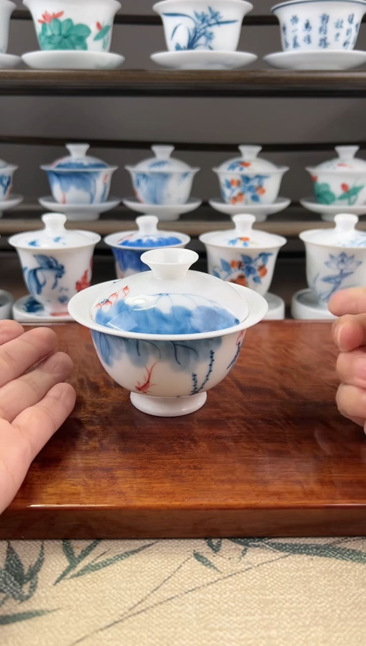 微瑕线条莲二才元宝盖碗150ml