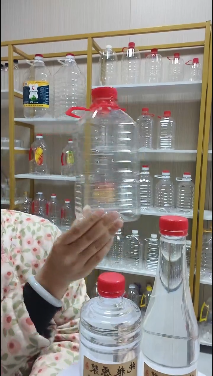 1.07升足两斤款68个/箱