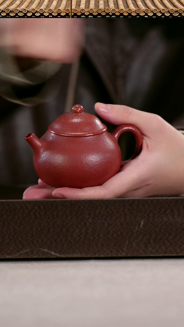 茶壶紫砂红降坡泥精工秋水130cc