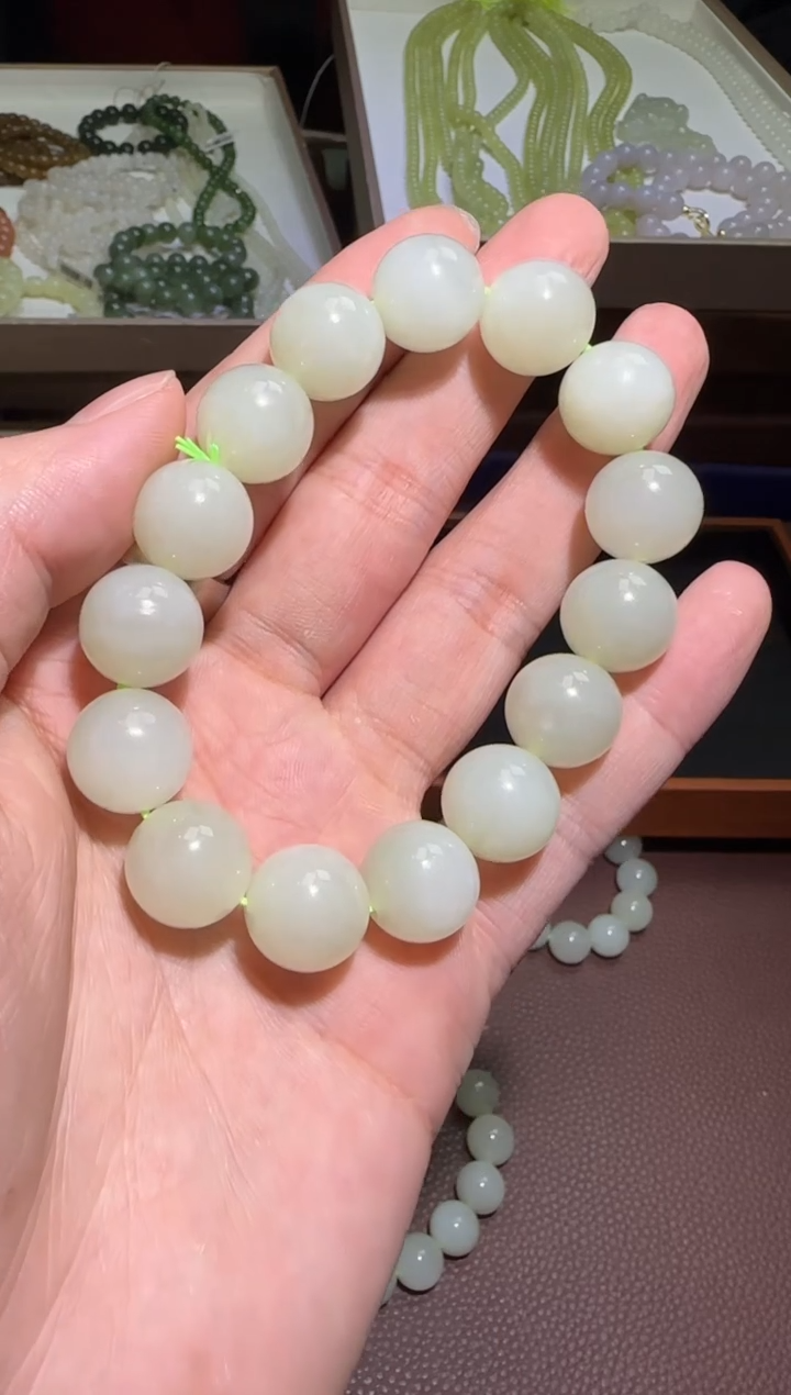 【闪购商品】和田玉【钰220】27未镶嵌 