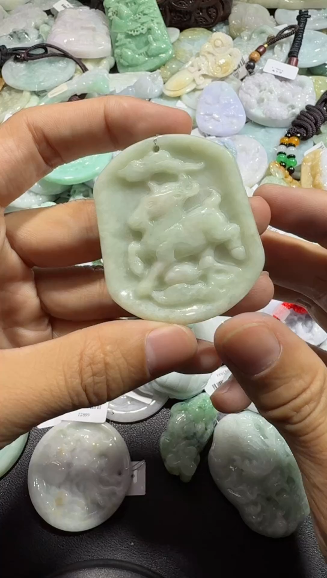 【闪购商品】翡翠颈饰未镶嵌00000143