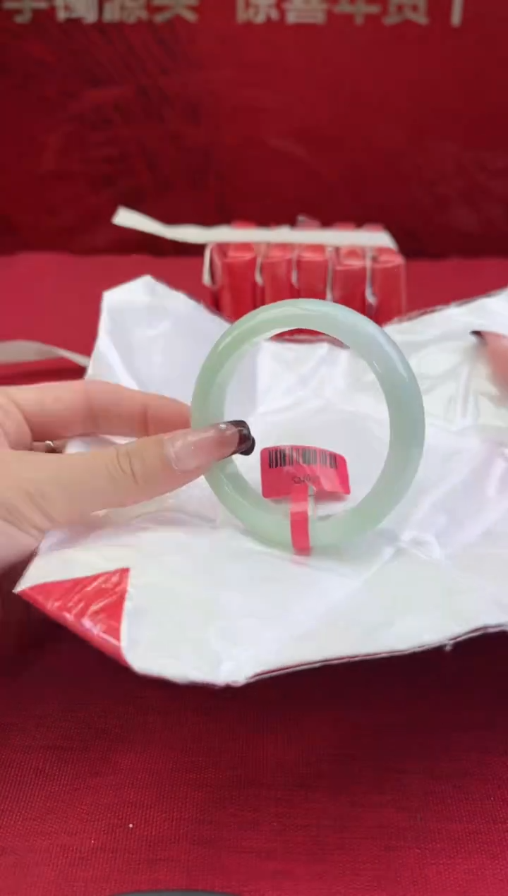 【闪购商品】翡翠手镯未镶嵌翡翠手镯