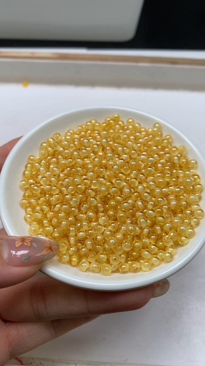 未镶嵌天然锆石散珠D336 冰黄锆石4mm30颗9.9元（深）