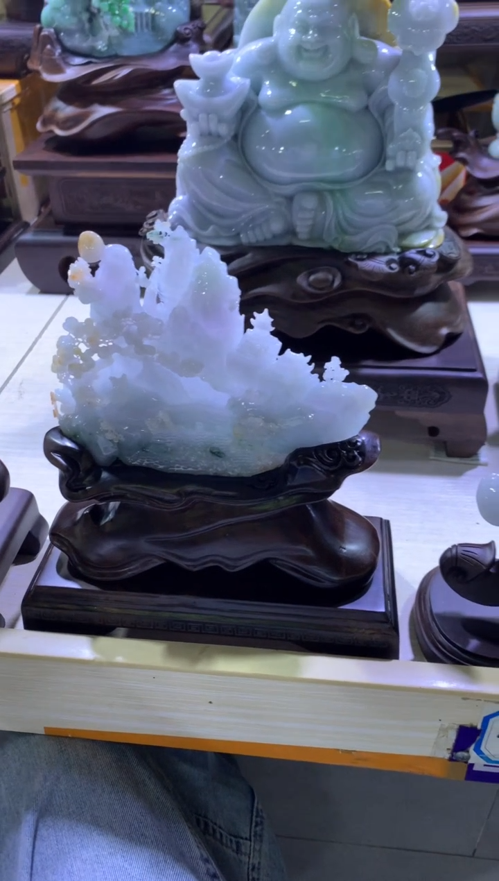 翡翠挂件未镶嵌用****7翡翠摆件