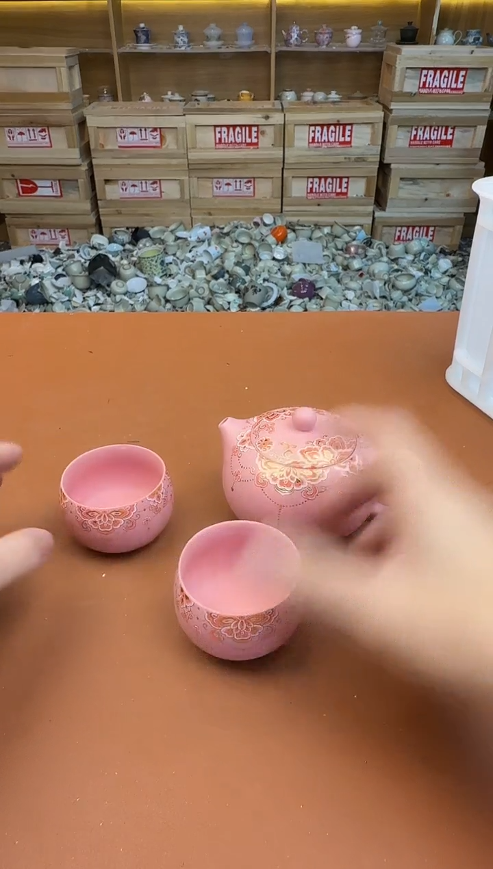 旅行有些茶具有瑕疵介意勿拍，库存清货都是孤品亏本卖