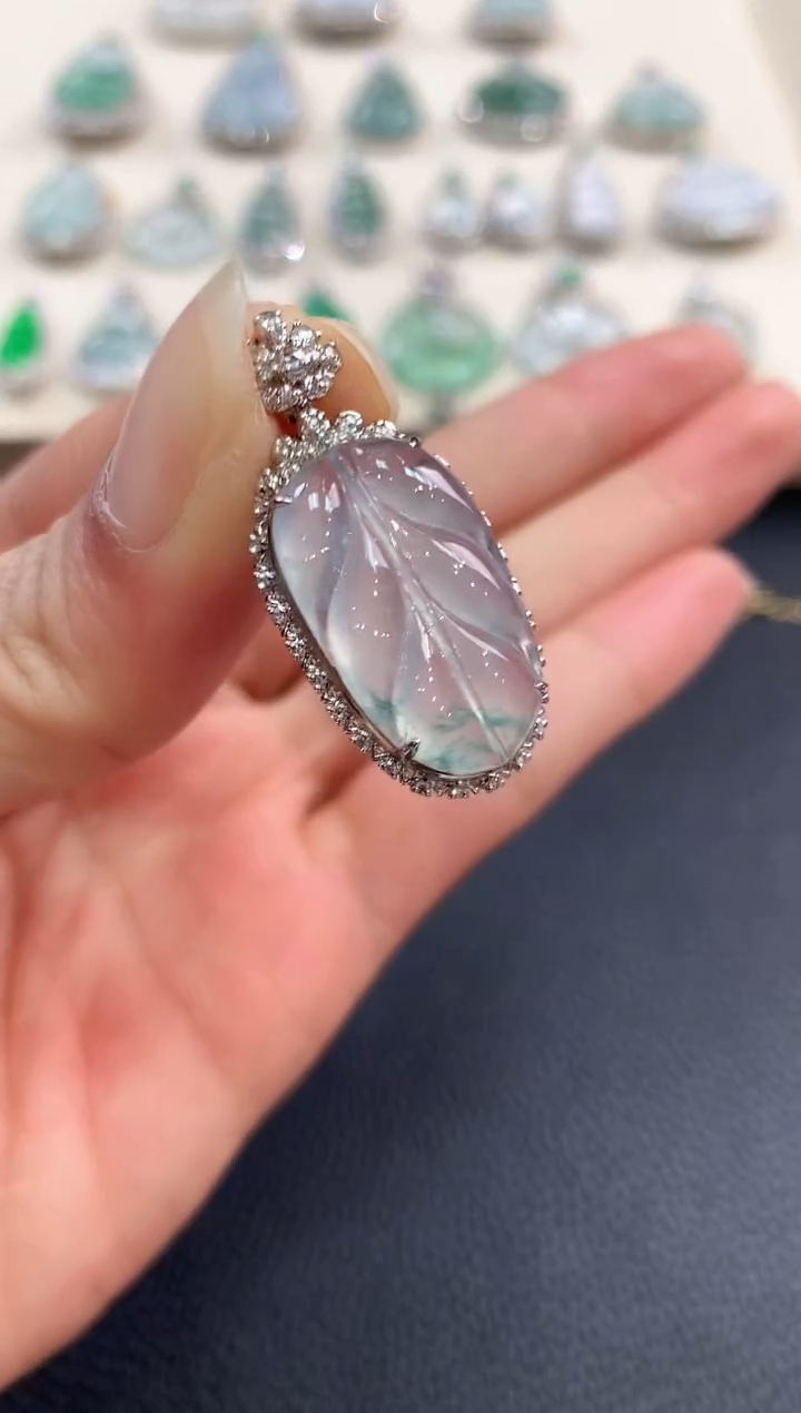 【闪购商品】翡翠吊坠(不含链)18K金镶嵌b68       