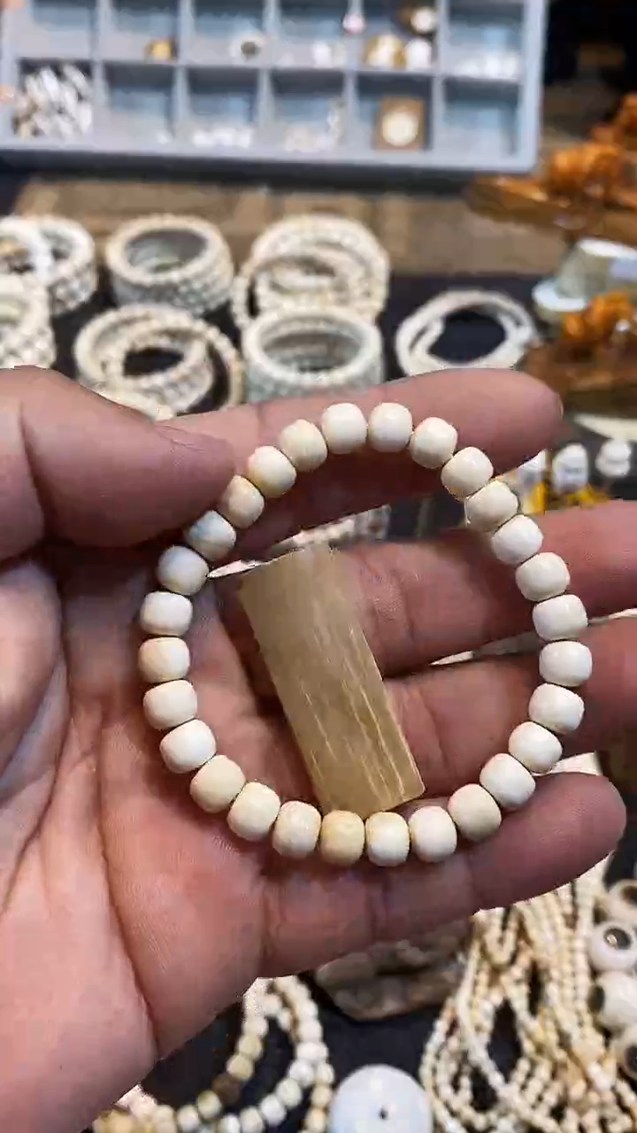 泥塑小把玩件摆件