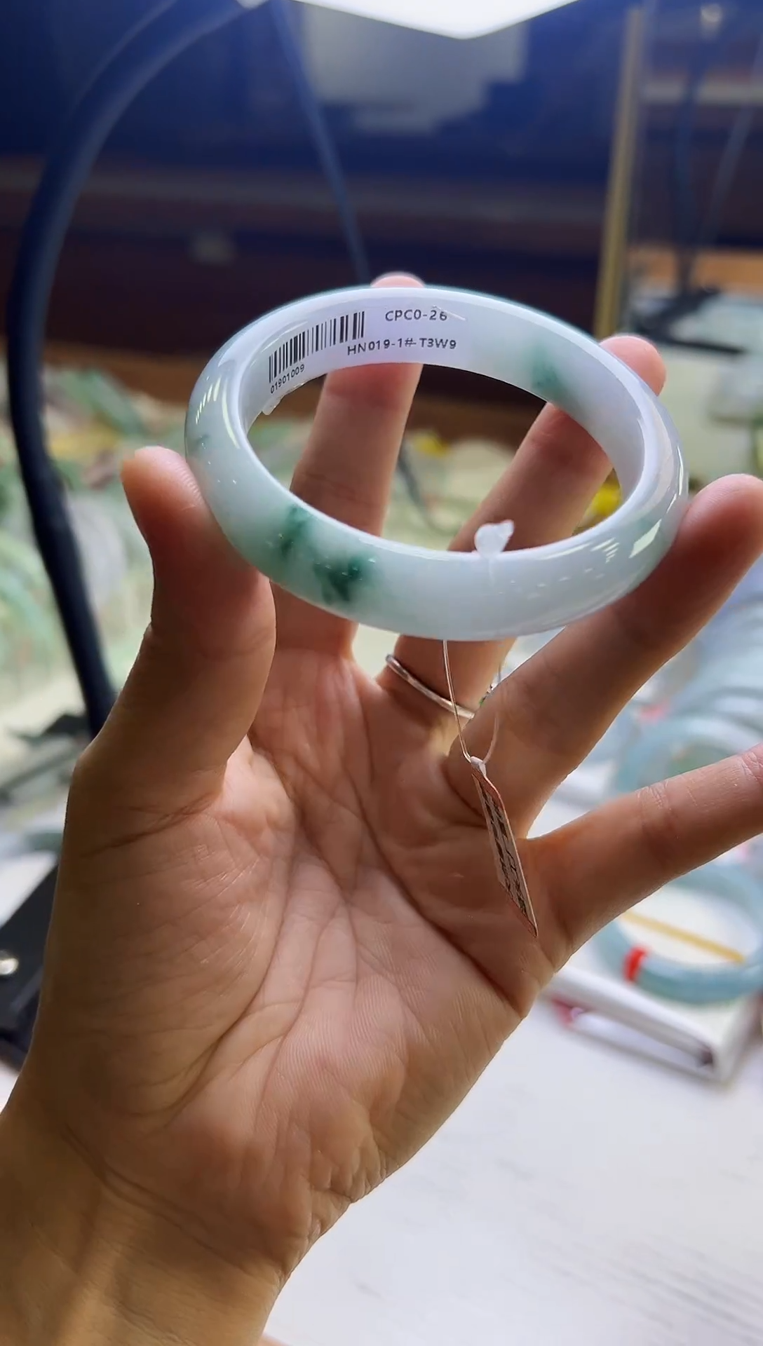 翡翠手镯未镶嵌翡翠 手镯 12 圈口