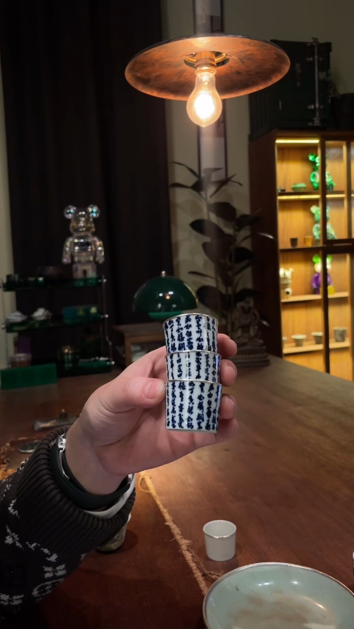 包银青花诗文小直筒杯3只款