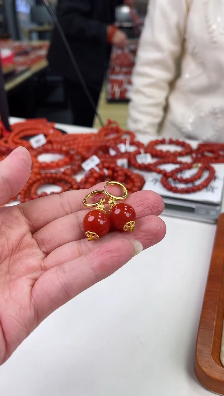 【闪购商品】南红玛瑙耳坠银S925镶嵌一个/条