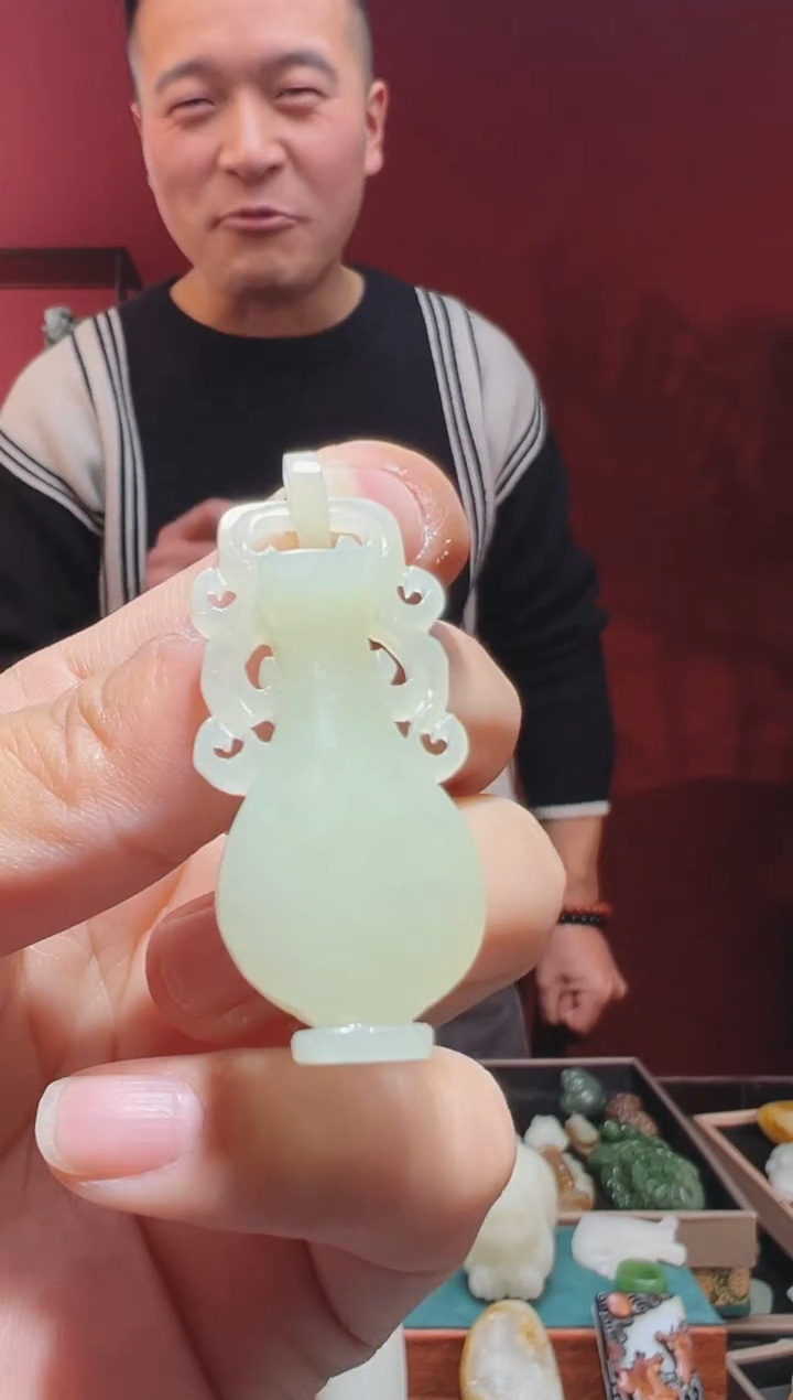 【闪购商品】和田玉吊坠(不含链)未镶嵌1