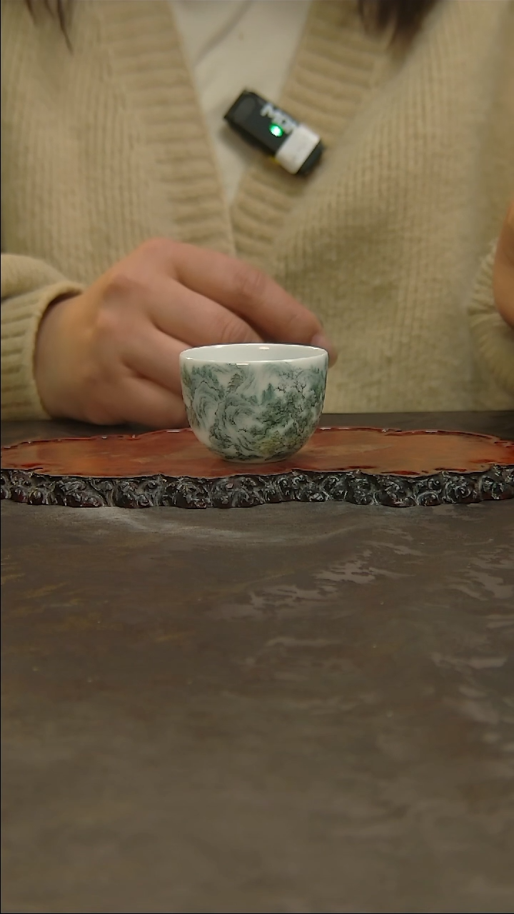 【闪购商品】青花手绘山水主人杯