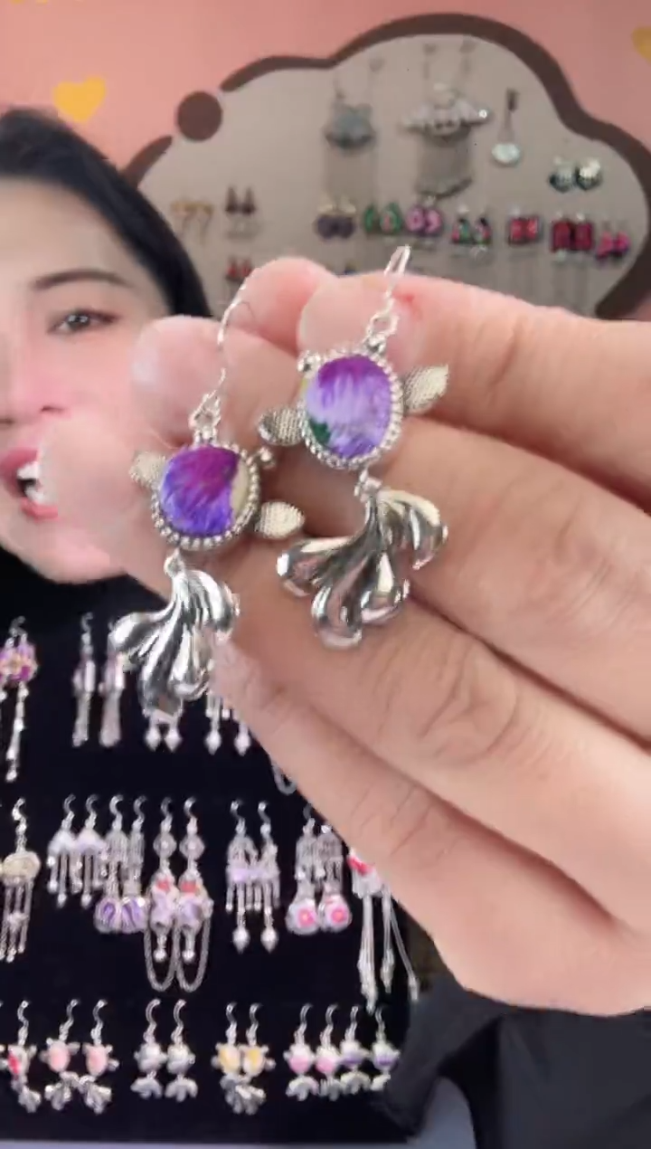 织绣非遗手工苗绣刺绣首饰耳环10