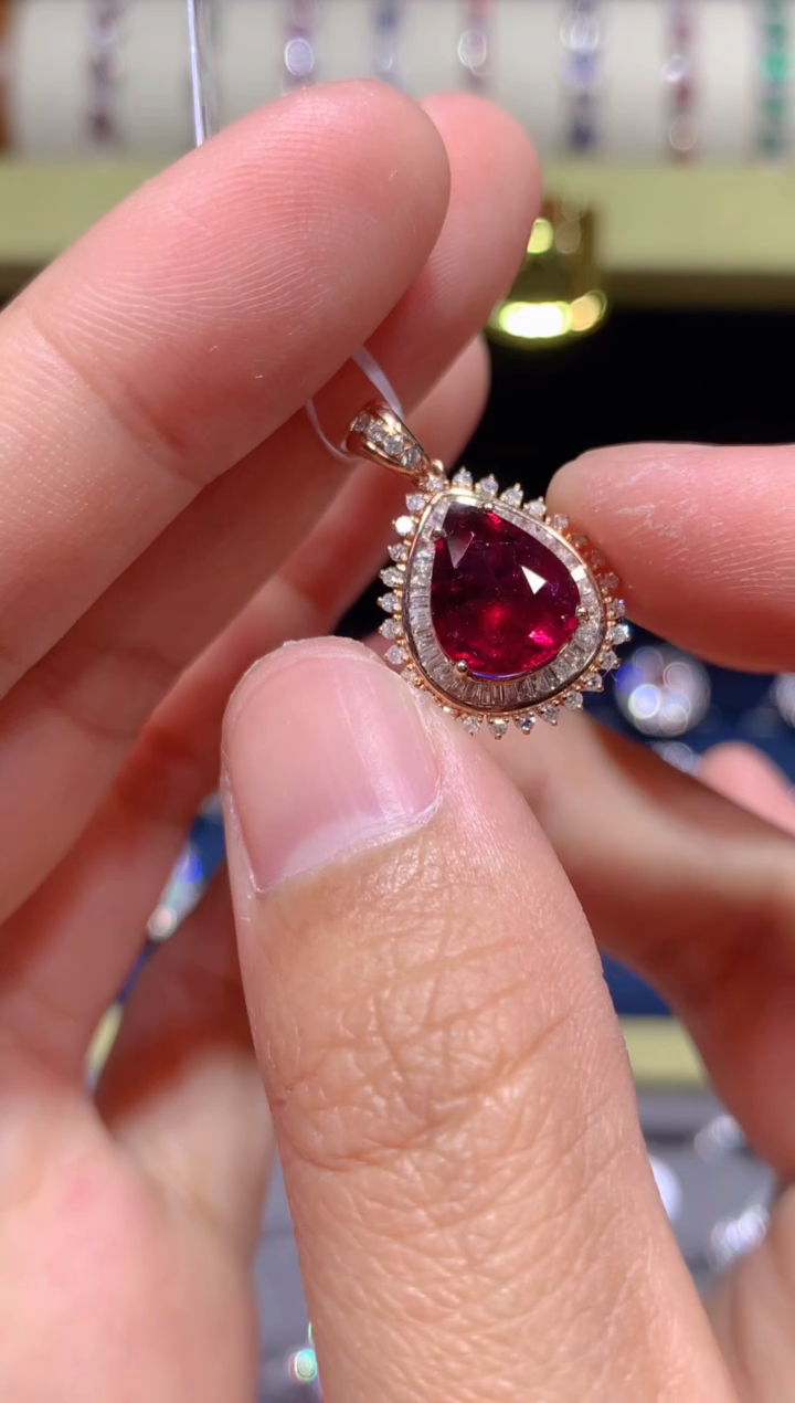 【闪购商品】碧玺吊坠(不含链)18K金镶嵌3.3CT