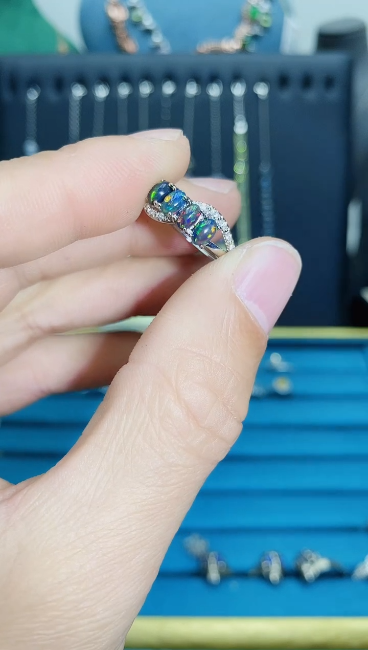 【闪购商品】欧泊戒指银S925镶嵌1121