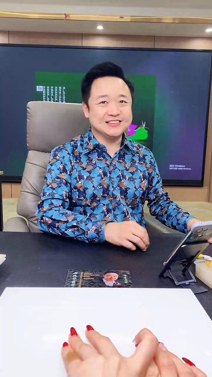 【闪购商品】定制翡翠未镶嵌1034hm-毛货挂件