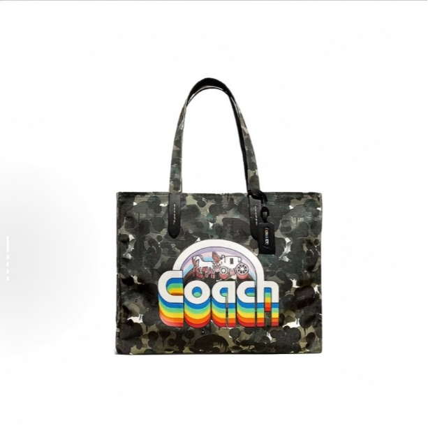 coach Cargo迷彩tote包彩虹印花logo