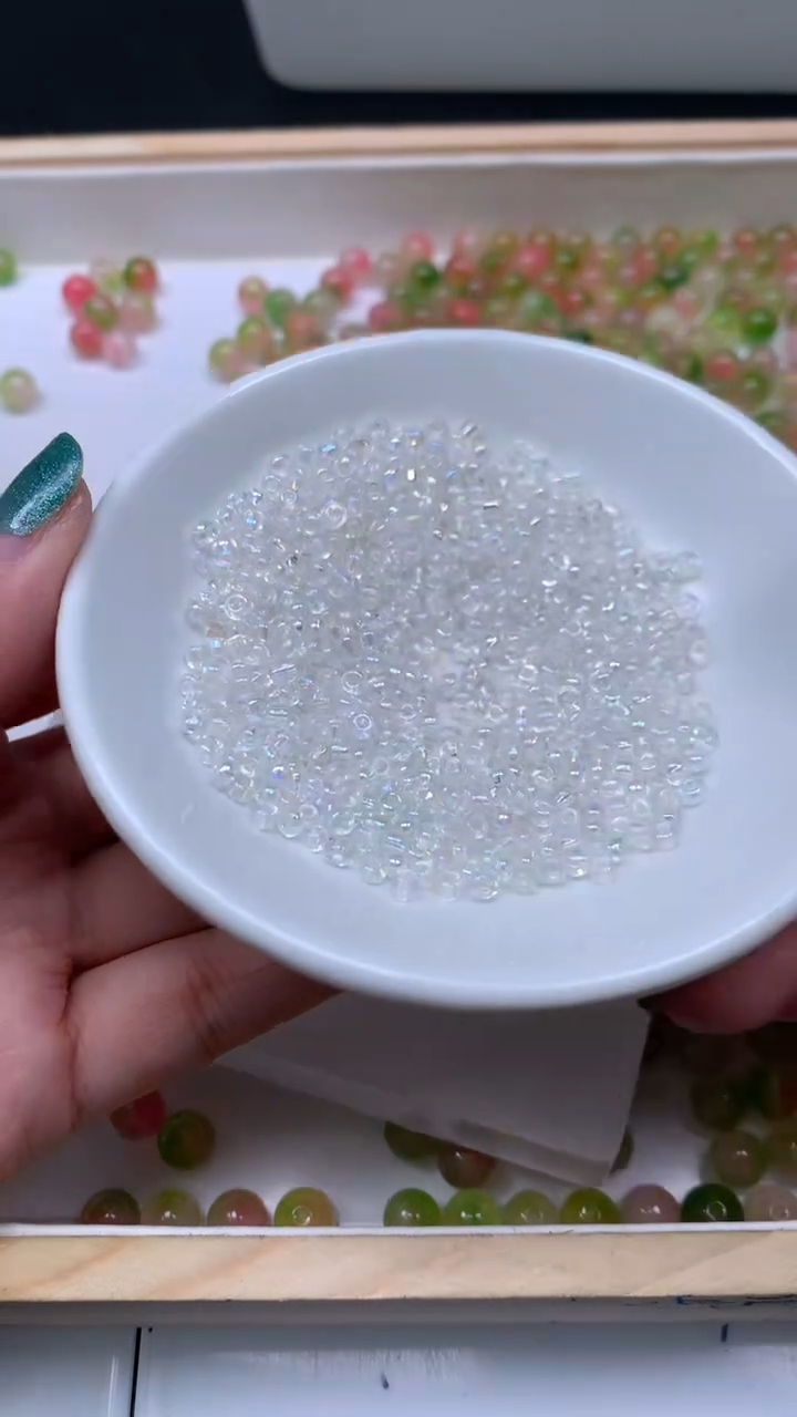 未镶嵌散珠玛瑙/玉髓E124 白色 隔珠2*3mm110个8元