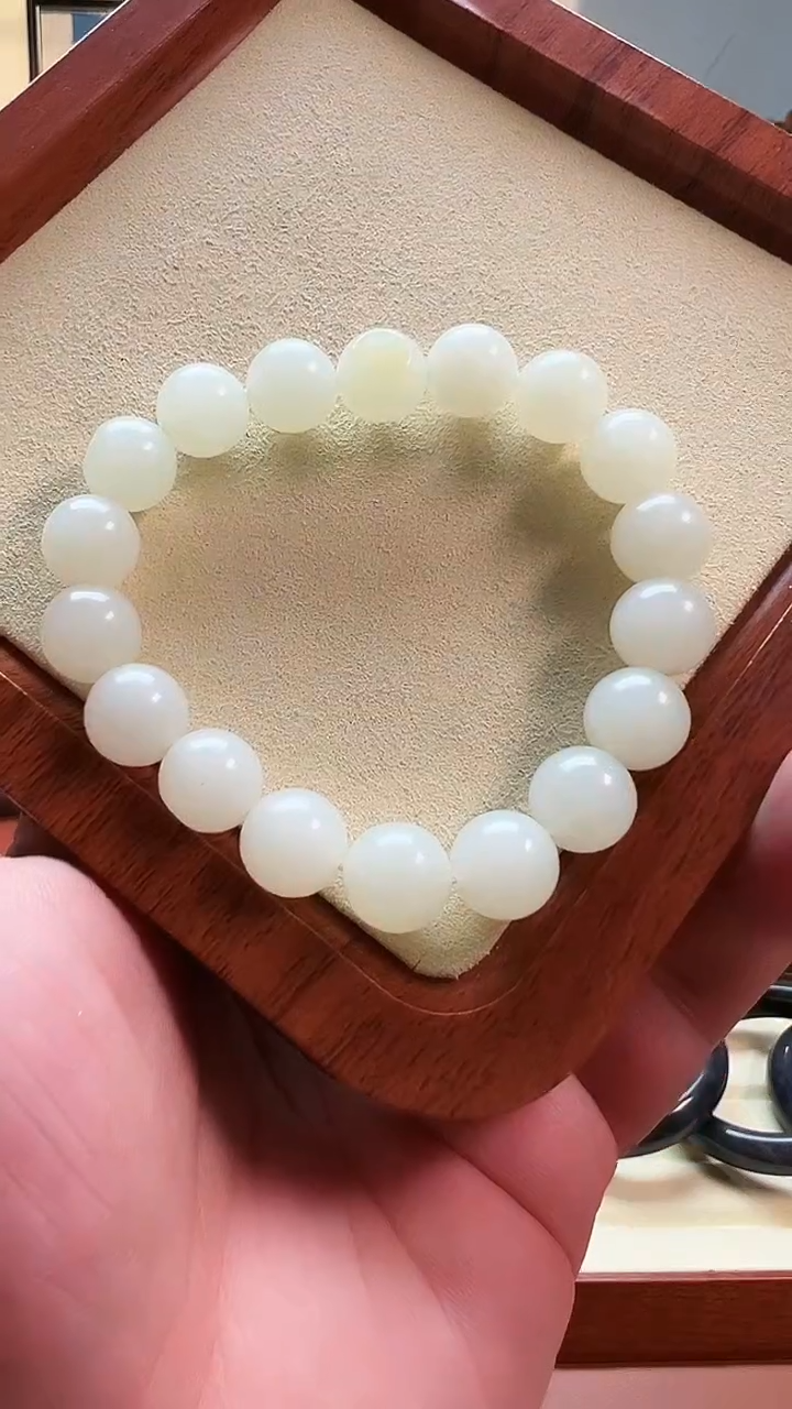 手串未镶嵌和田玉12mm带皮白玉圆珠单圈