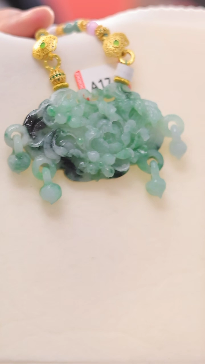 【闪购商品】翡翠耳饰未镶嵌24小时内发货质保A货