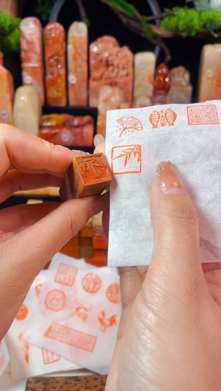 【闪购商品】老挝石印石手工篆刻《兰花》1.5