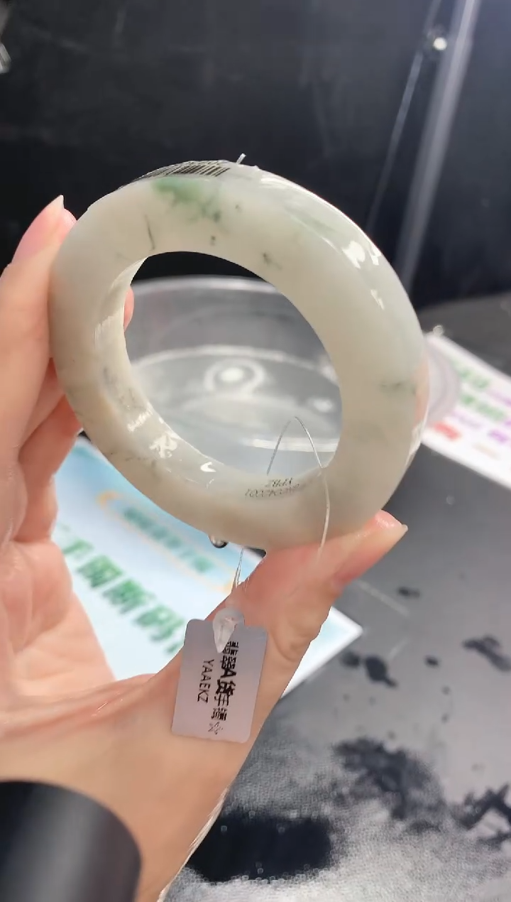 【闪购商品】定制翡翠手镯未镶嵌20 50-53圆