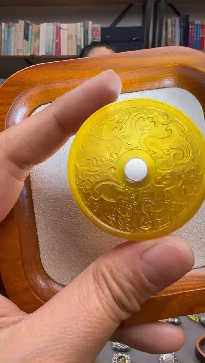 【闪购商品】琥珀颈饰未镶嵌四神兽吊坠