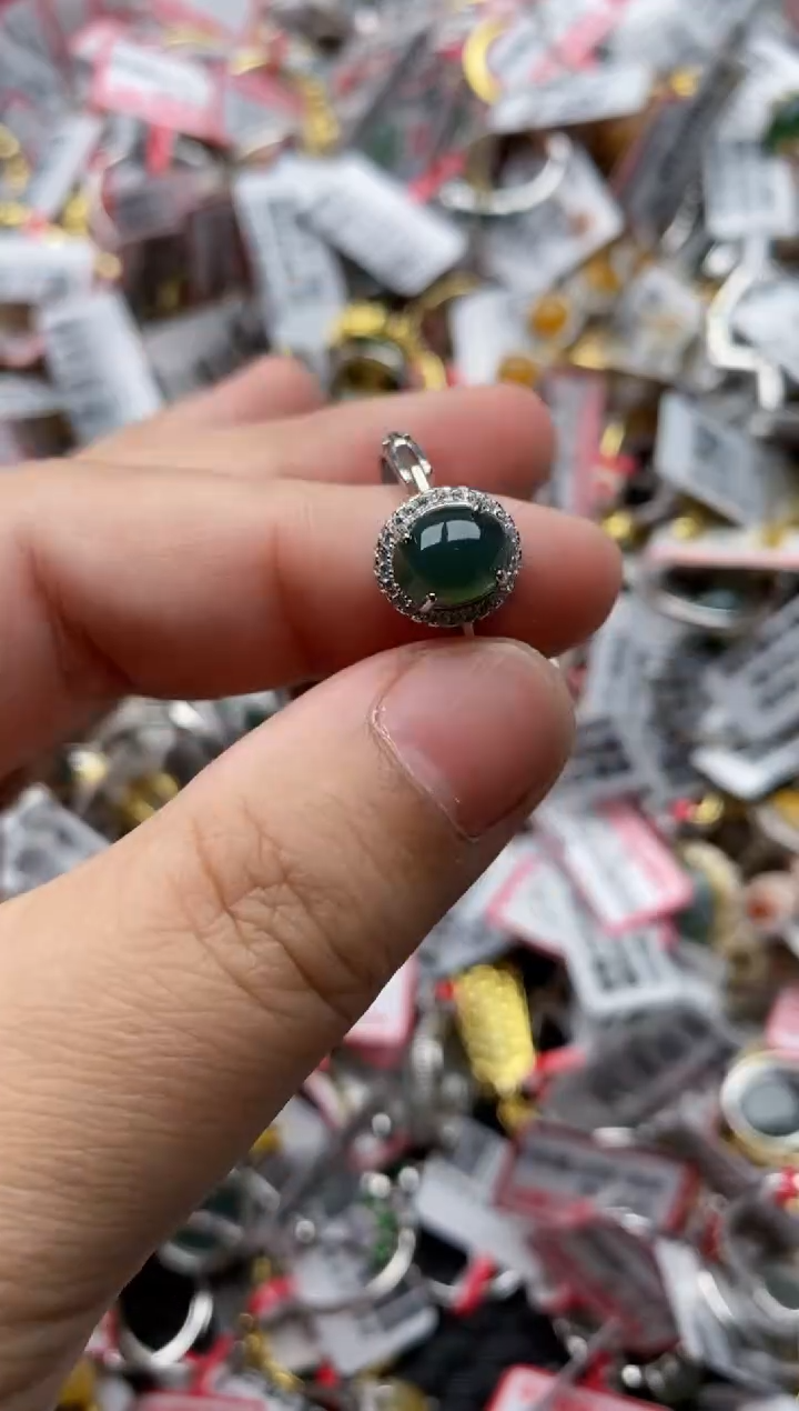【闪购商品】翡翠戒指银S925镶嵌3333---2