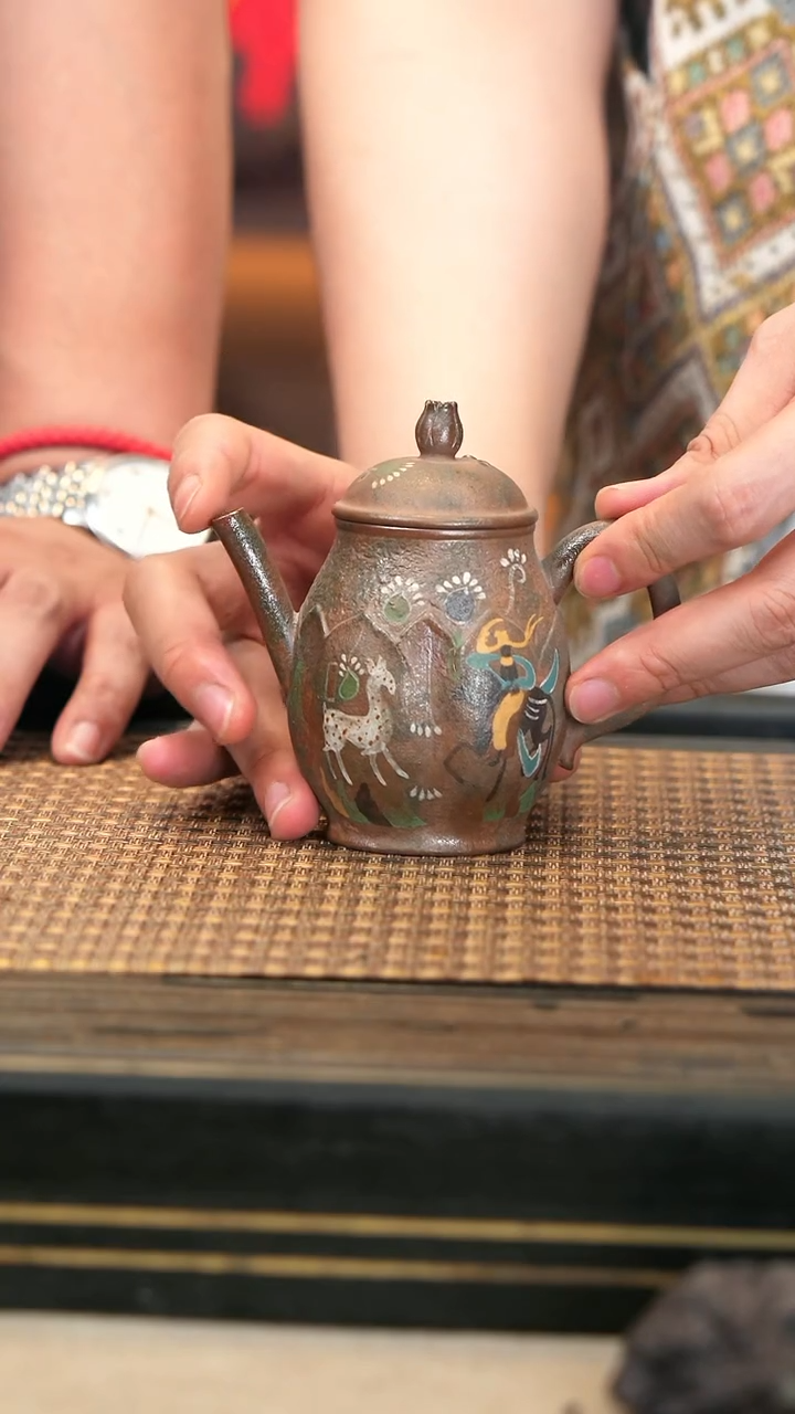 茶壶紫砂LJY80《敦煌高莲》柴烧