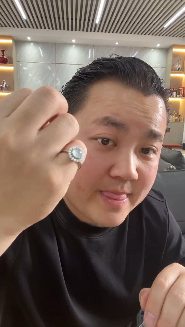 【闪购商品】翡翠戒指未镶嵌耳环