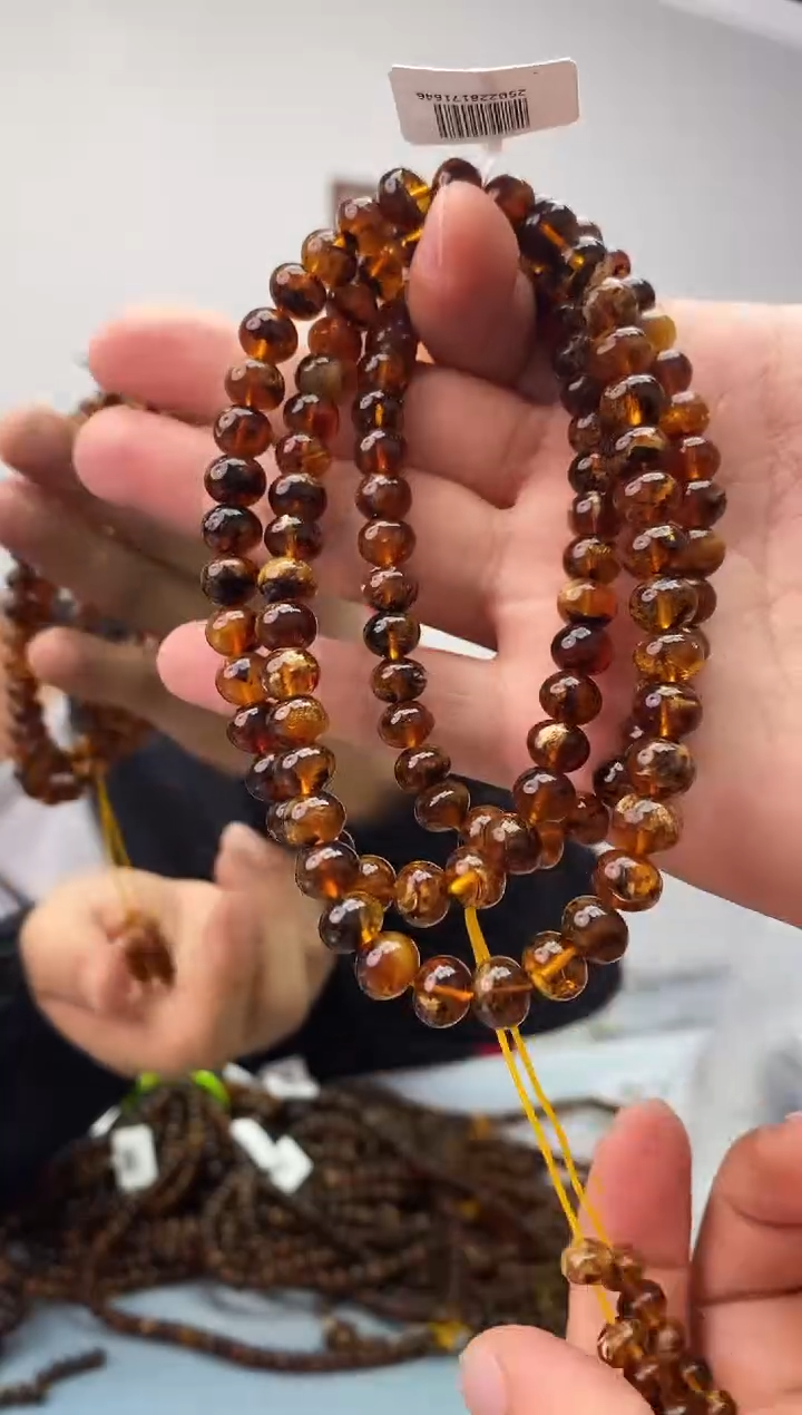 琥珀未镶嵌珠宝奇石假一罚十，溶洞干白永久原价包退多样性发一件