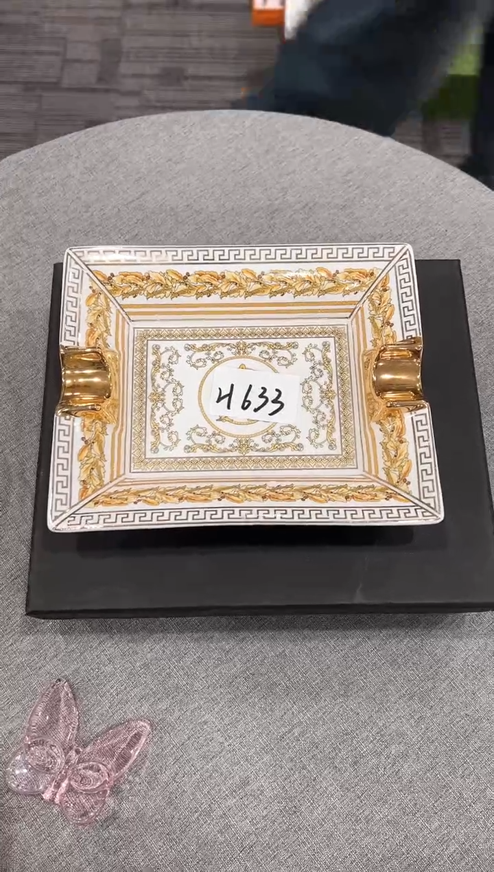 【闪购商品】杯H633------------