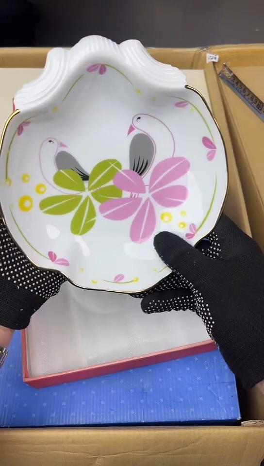 【闪购商品】中古回流瓷器谨慎参拍