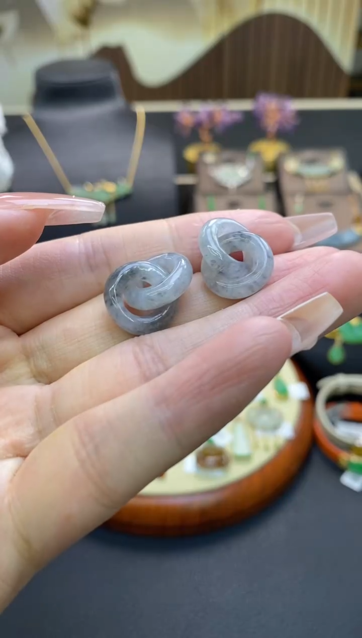 【闪购商品】翡翠颈饰未镶嵌净货12397