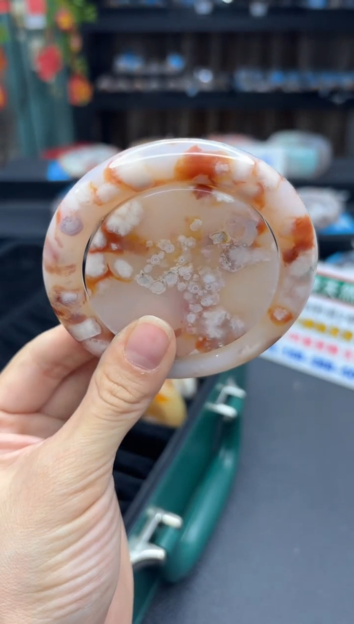 【闪购商品】石英质玉手镯未镶嵌2076（58圈赠送镯心）