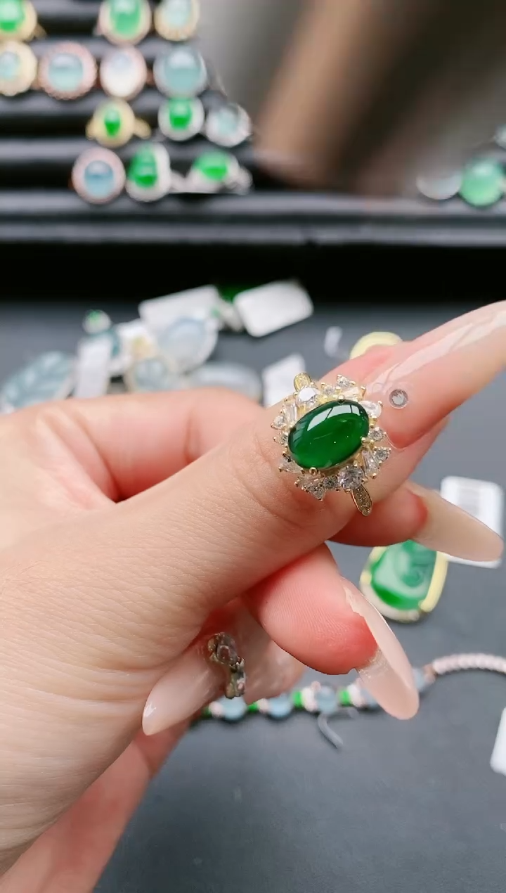 【闪购商品】翡翠戒指银S925镶嵌111111