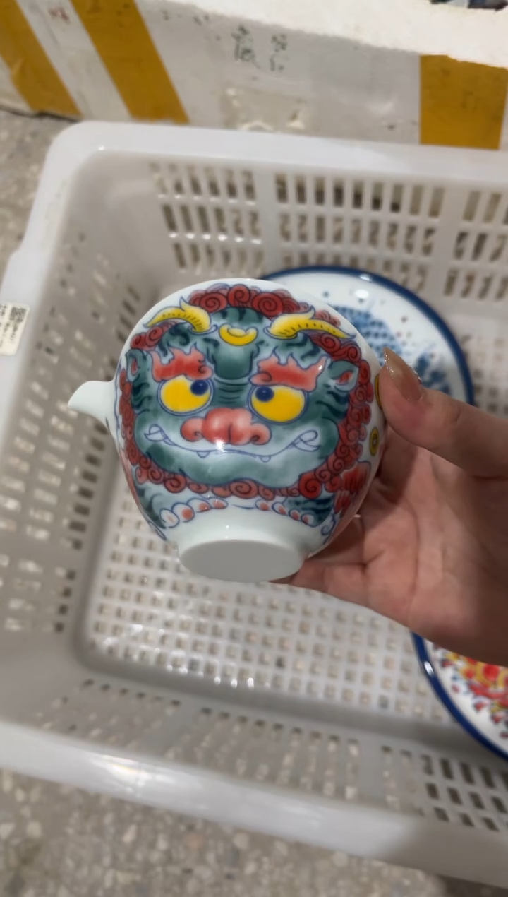 魔***巴昨明手抓壶碗身（微瑕价格）