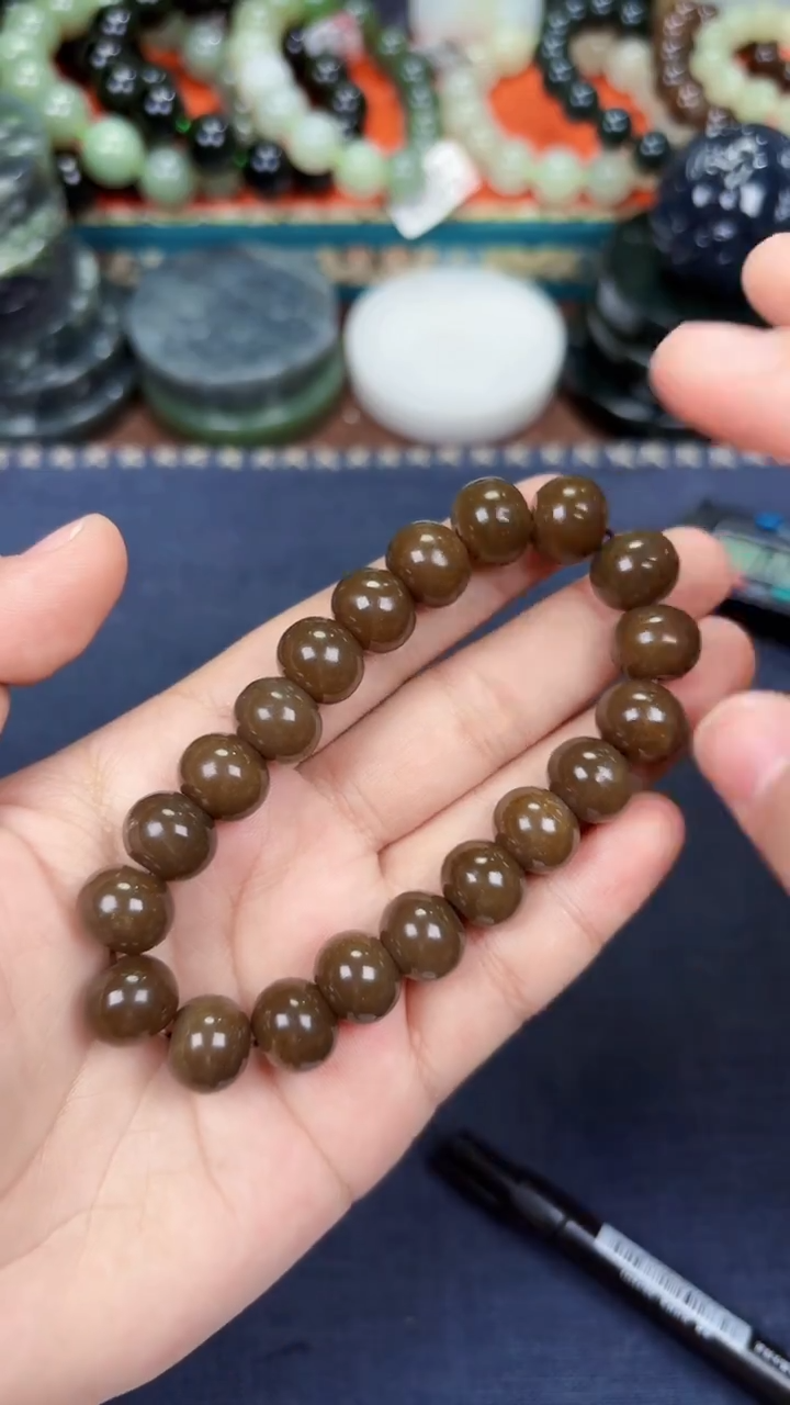 颈饰未镶嵌和田玉和田玉