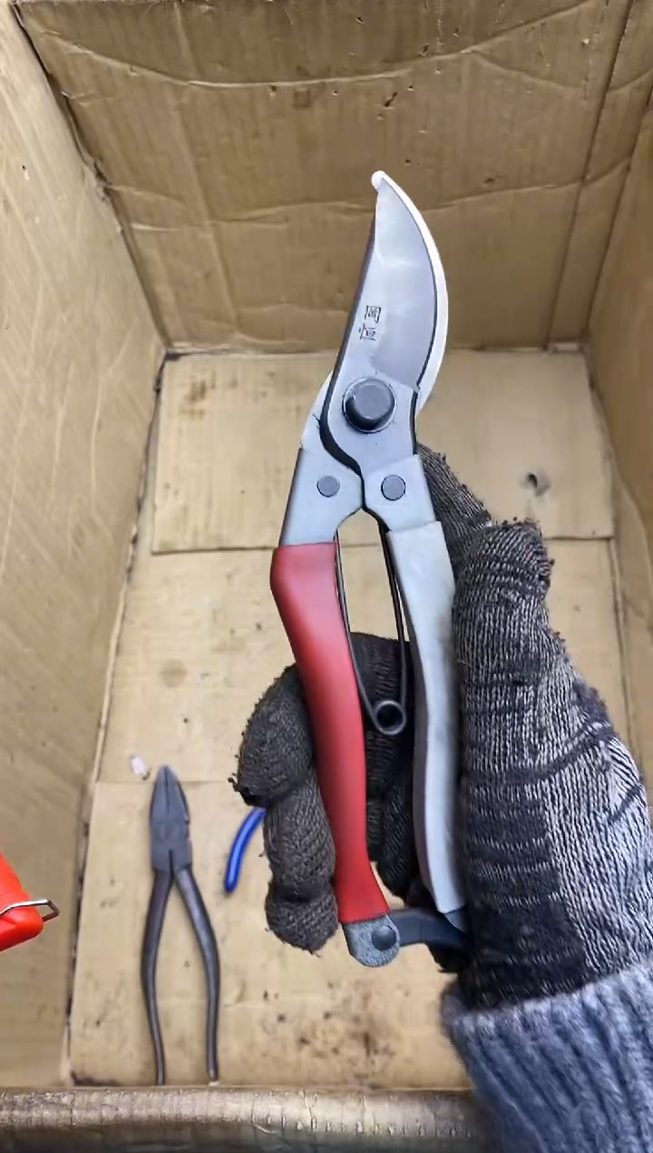 遥***?五金园艺农具厨具工具闪购