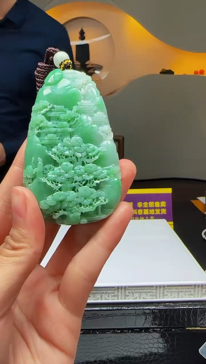 【闪购商品】定制翡翠未镶嵌Q04682翡翠毛货