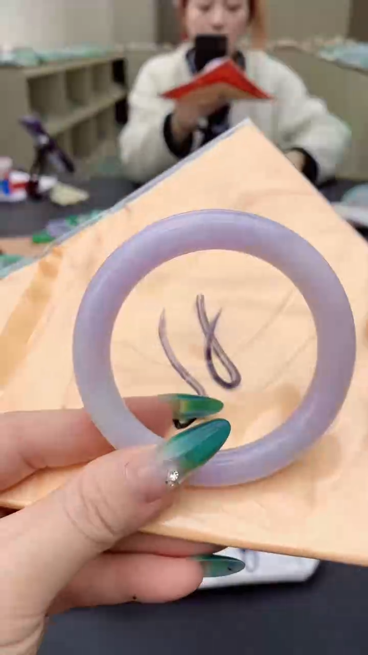 【闪购商品】翡翠手镯未镶嵌0028337729