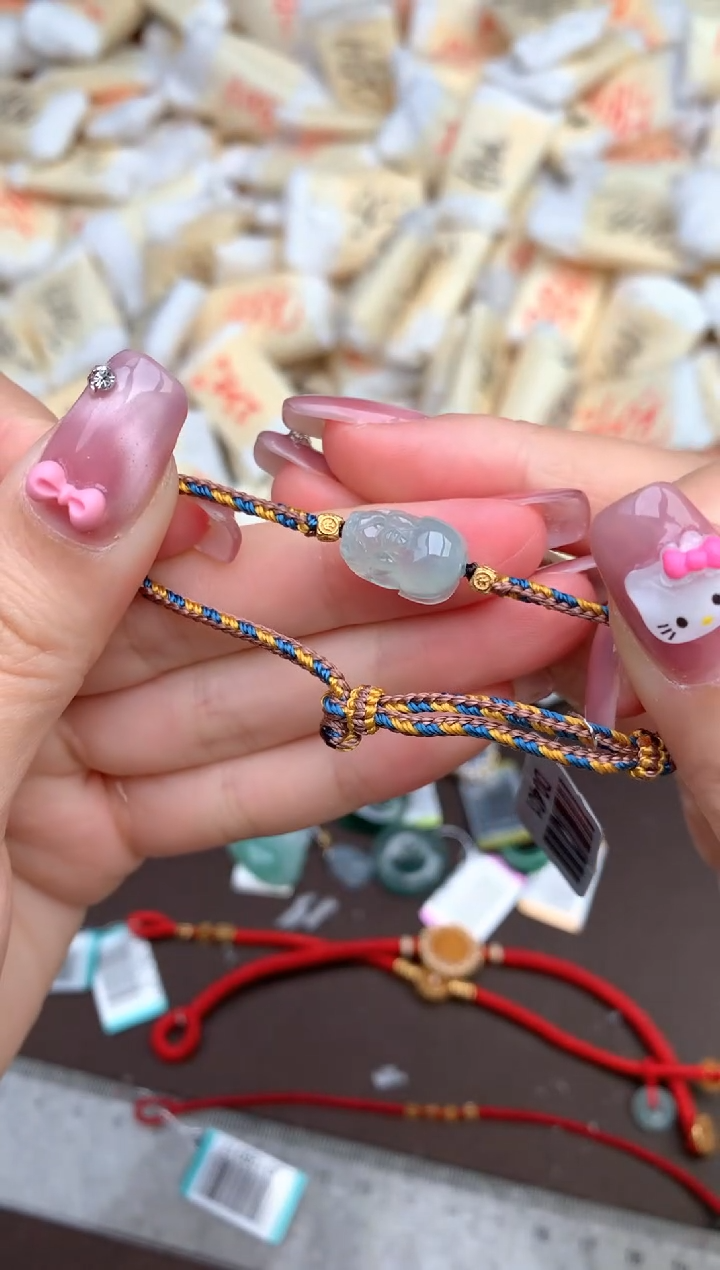 【闪购商品】翡翠手绳未镶嵌—