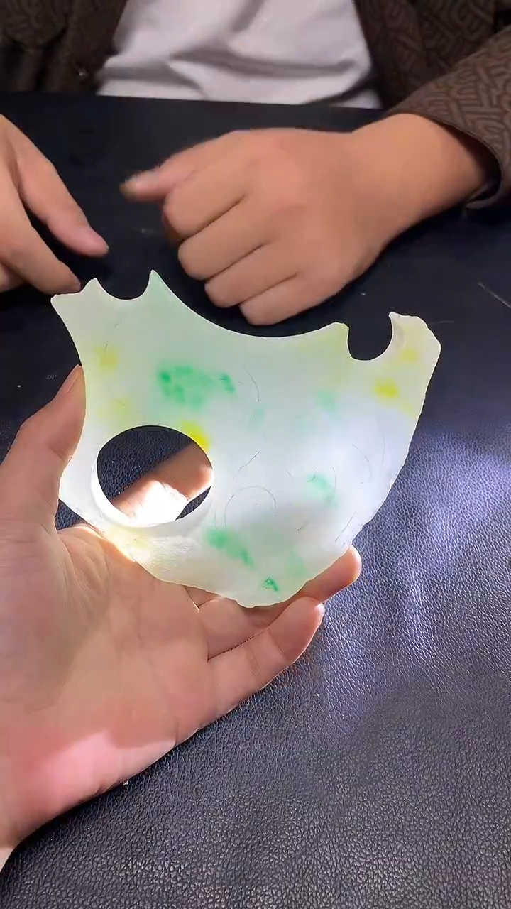 玉冰花色边角毛坯